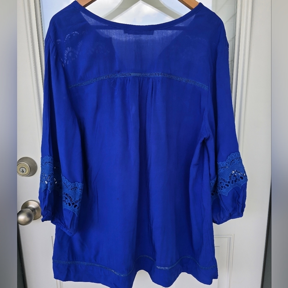 Solitaire Eyelet Tunic Lace Top 1X Plus Blue Women's 3/4 Sleeve - Picture 16 of 16